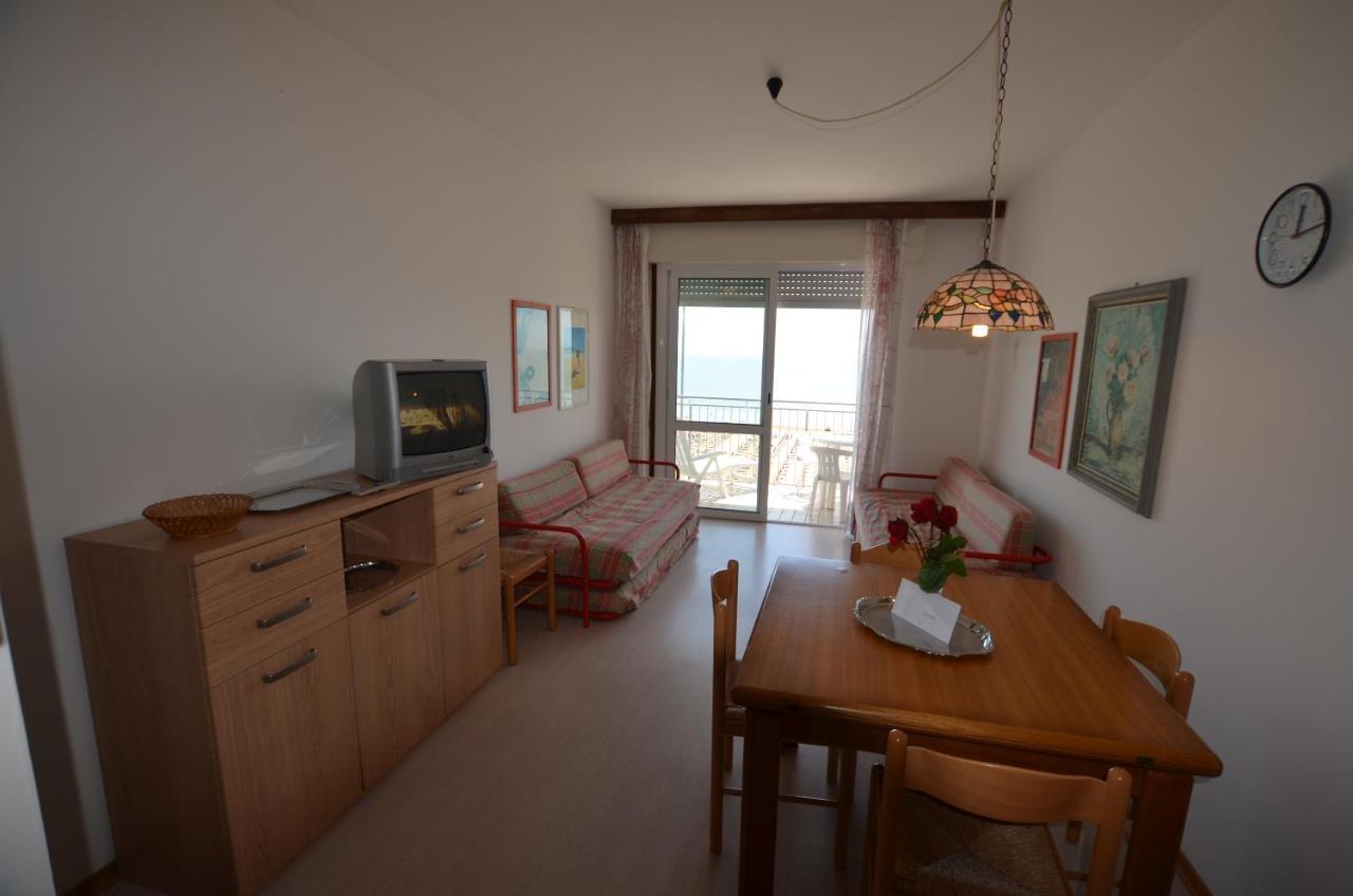Ferienwohnung Lignano Sabbiadoro Sea Front Exterior foto